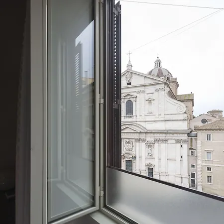 Magenta Pantheon Navona לינה וארוחת בוקר 4*