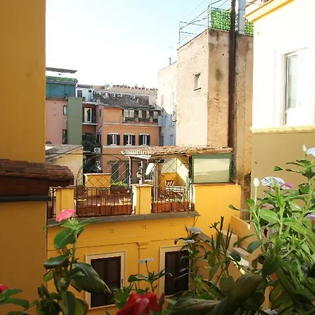 Magenta Pantheon Navona 4* Rome